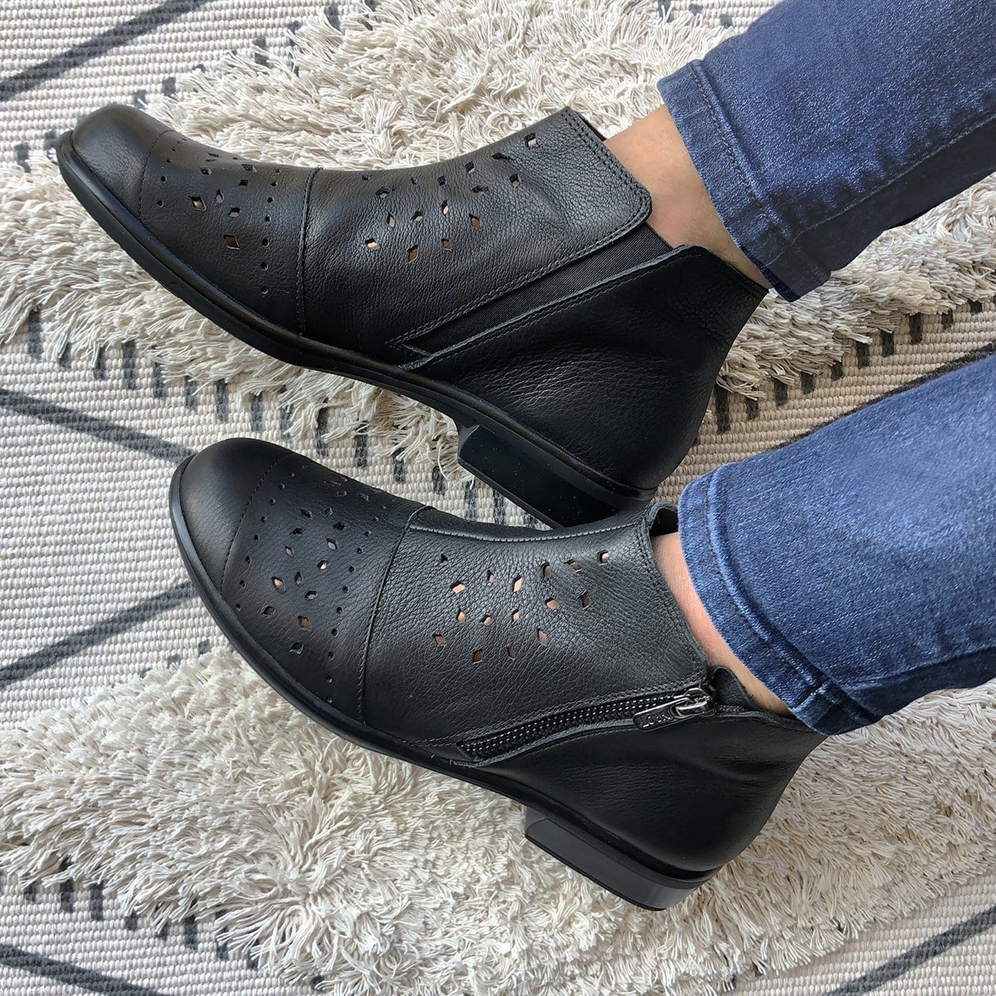 Naot Matagi Ankle Bootie (26074) Womens Shoes