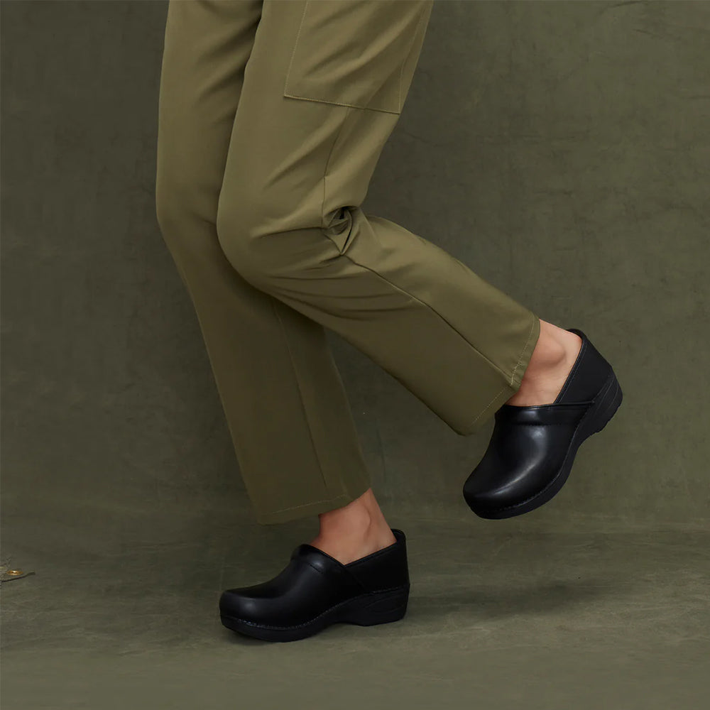 Dansko Wide XP 2.0 Black Waterproof Womens Shoes