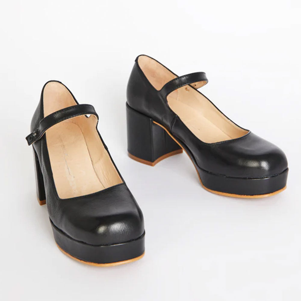Intentionally Blank Mika Mary Jane Womens Shoes Black