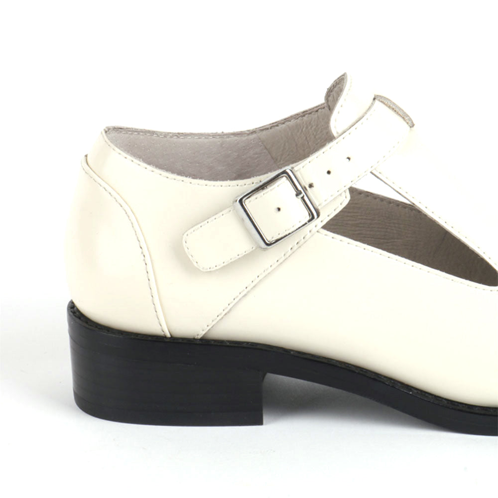 Intentionally Blank Frankie Womens Shoes