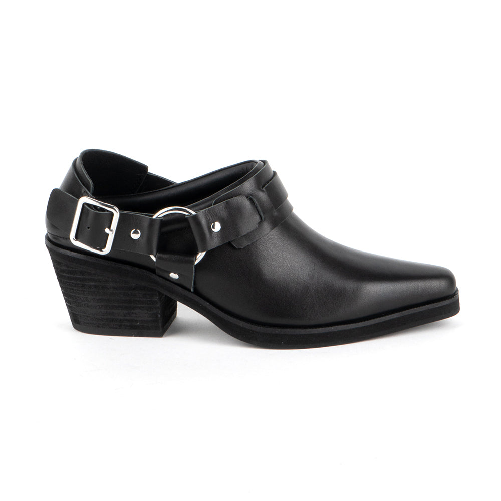 Intentionally Blank Friday Western Style Leather Short Heel | Simons Shoes Whiskey / 6 Intentionally Blank Friday Western Style Leather Short Heel | Simons Shoes Whiskey / 6