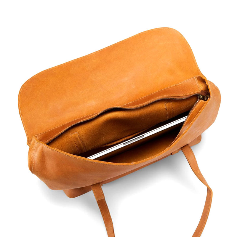 parker clay Awassa Tote Handbags 