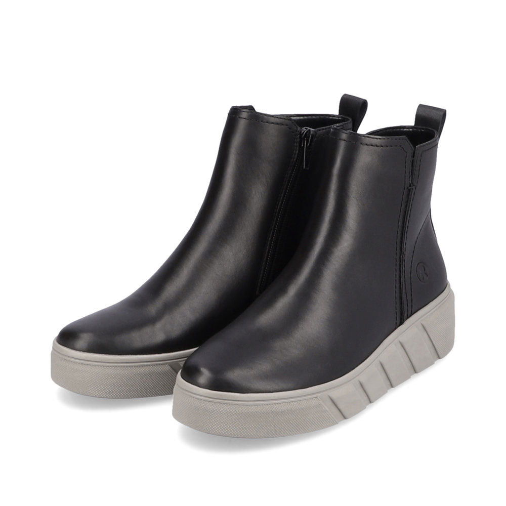 Revolution W0562 Womens Shoes