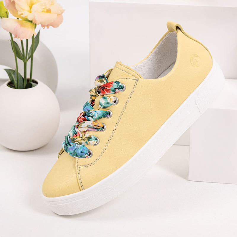 remonte light and flexible sneakers