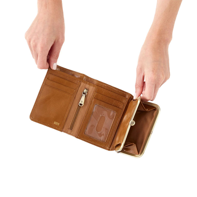 Hobo Robin Compact Wallet Handbags 