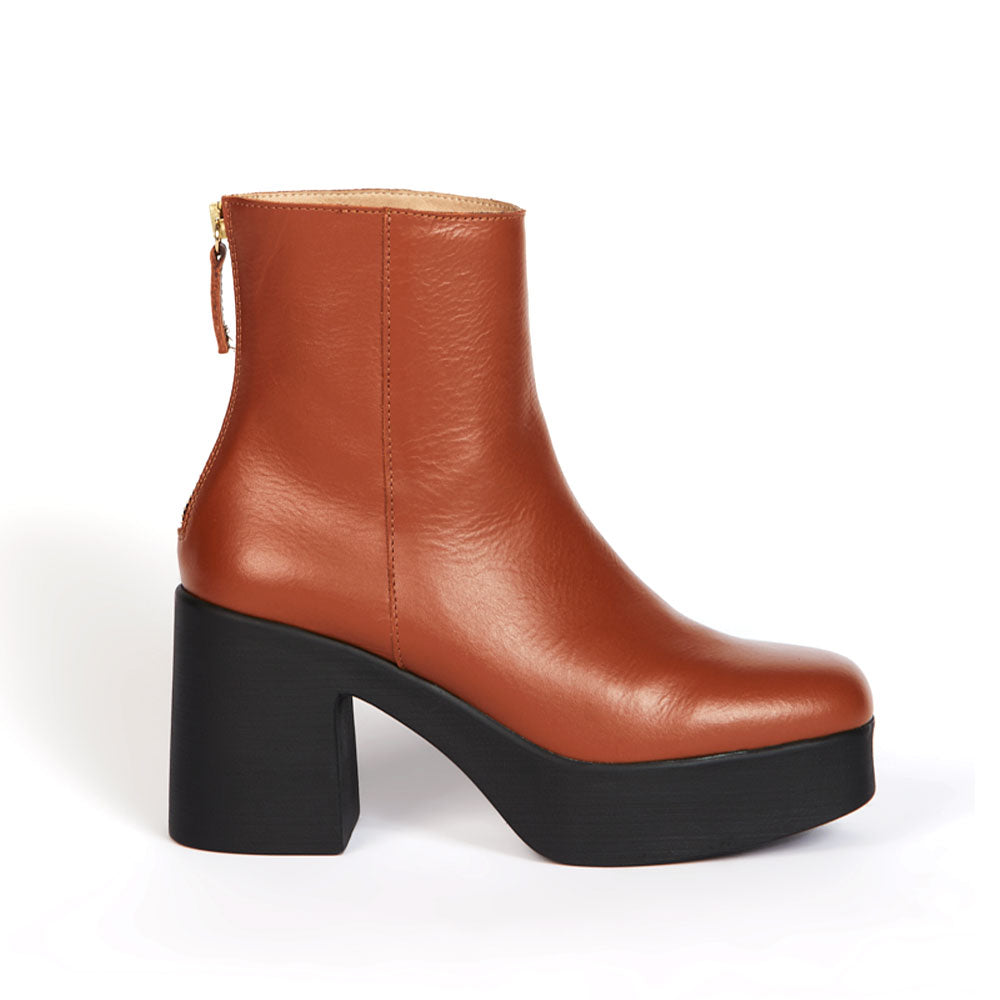 Intentionally Blank Drue 3.0 Womens Shoes Cognac