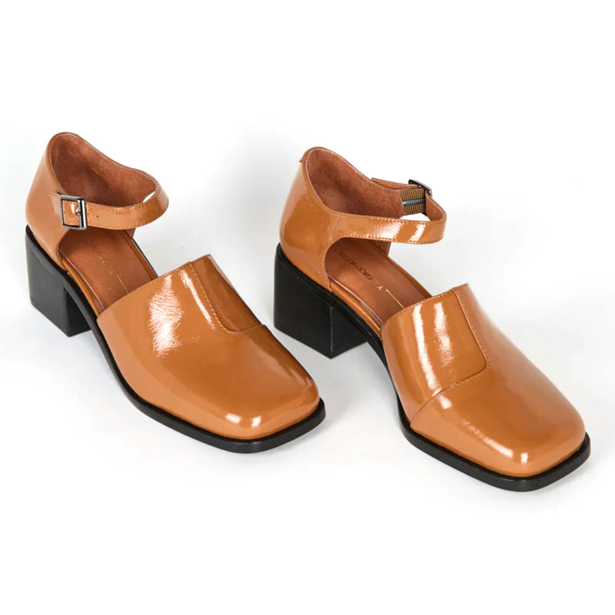 Intentionally Blank Marty Womens Shoes Taupe Patent