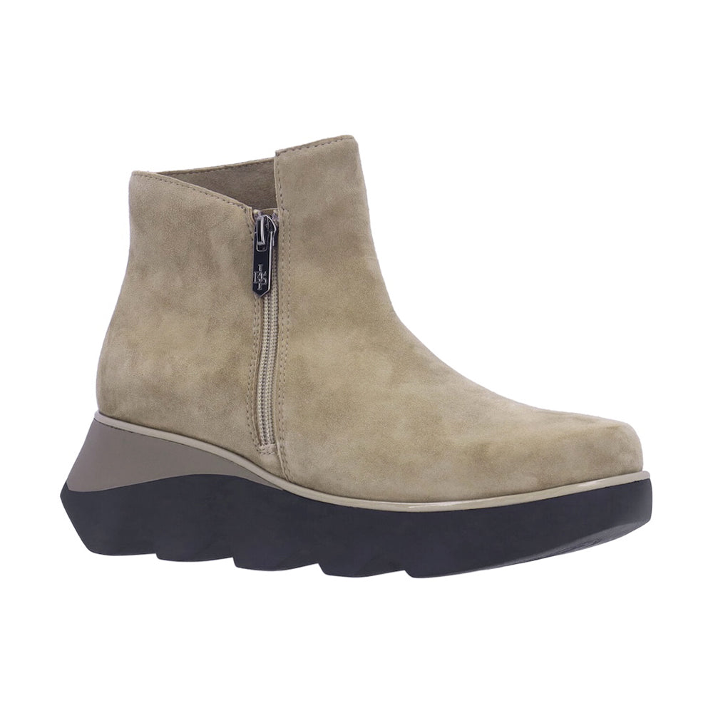 L'Amour Des Pieds Hally Womens Shoes DK. Taupe Kidsuede