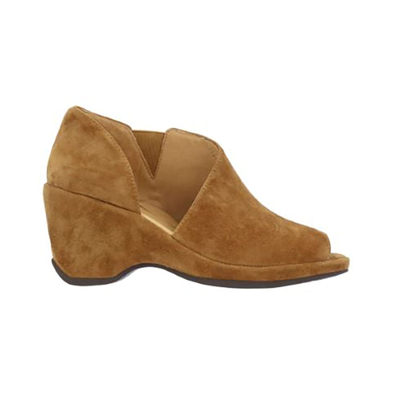 L'Amour Des Pieds Oksana Leather Round Toe Sandal | Simons Shoes