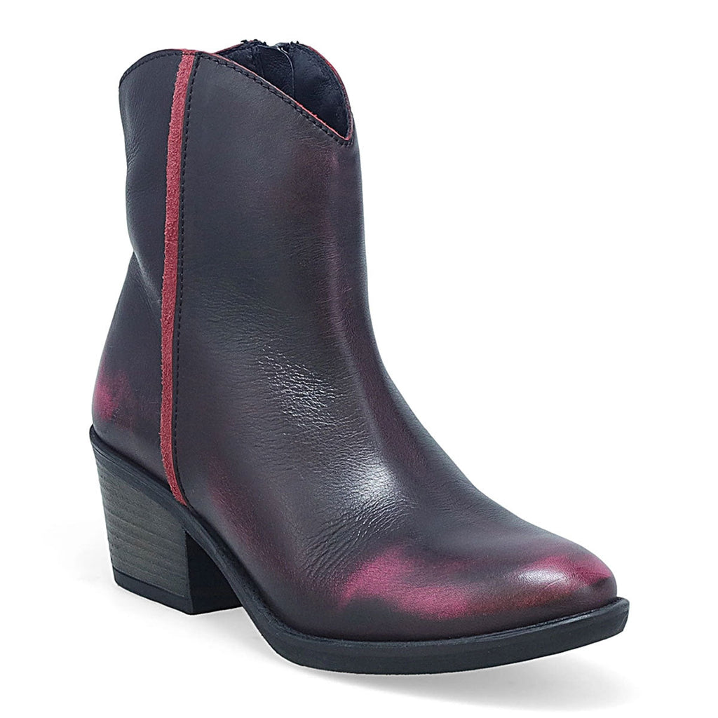 Miz Mooz Duarte Womens Shoes Fuchsia Brush Off