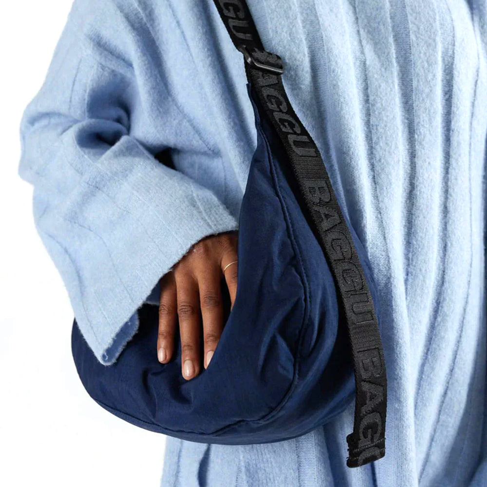 Baggu Medium Nylon Crescent Handbags Navy