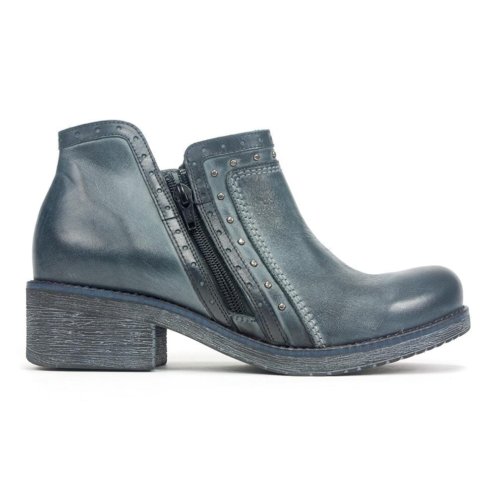 Naot Meditate Studded Bootie (17614) Womens Shoes 