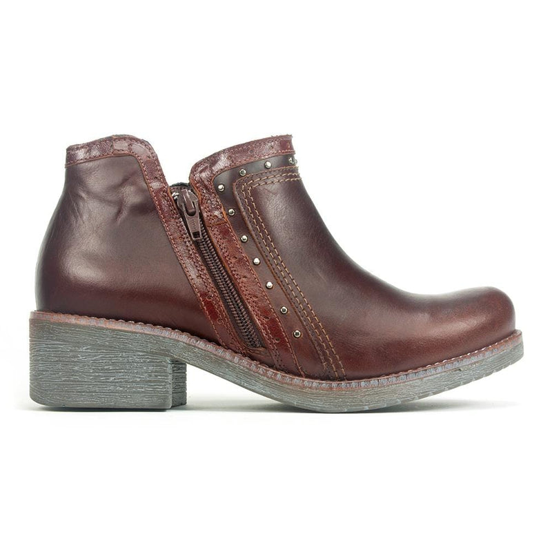 Naot Meditate Studded Bootie (17614) Womens Shoes 