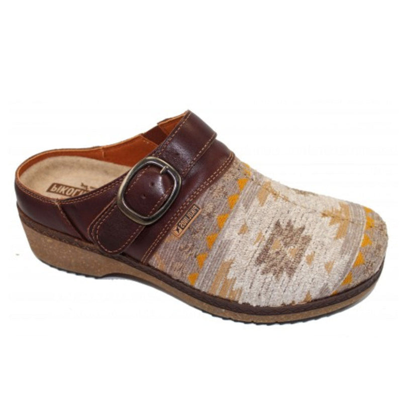 Pikolinos Granada Embroidered Clog (W0W-3620C1) Womens Shoes CAOBA