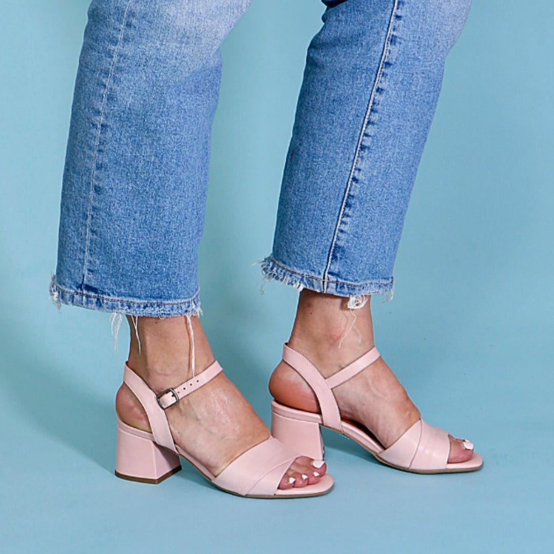 Miz Mooz Bela Womens Shoes