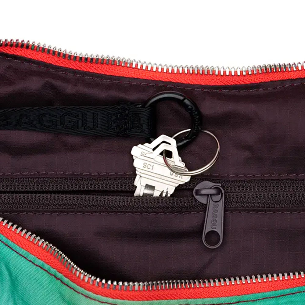 Baggu Medium Nylon Crescent | Simons Shoes