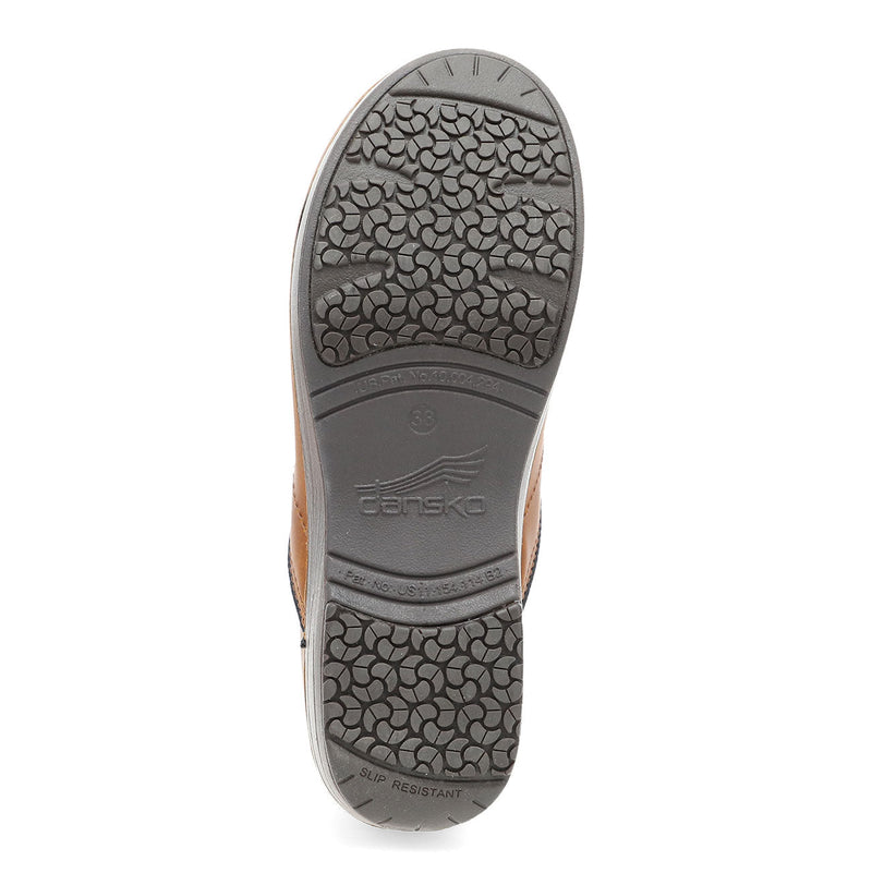 Dansko XP 2.0 Caramel Waterproof Womens Shoes 