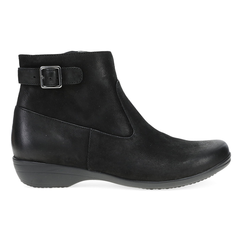 Dansko Finnley Womens Shoes Black Burnished Nubuck