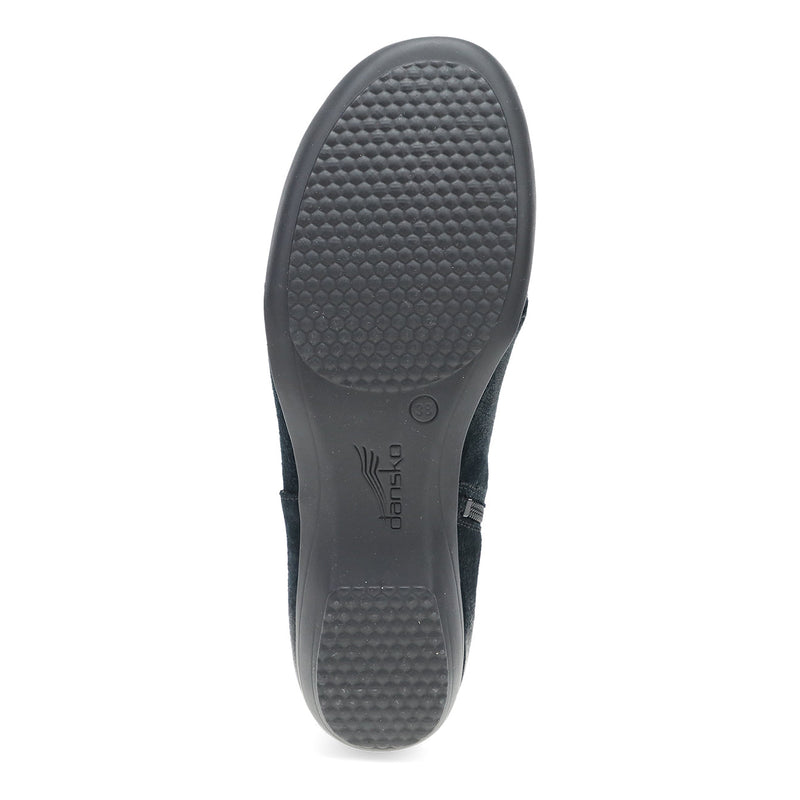 Dansko Finnley Womens Shoes 