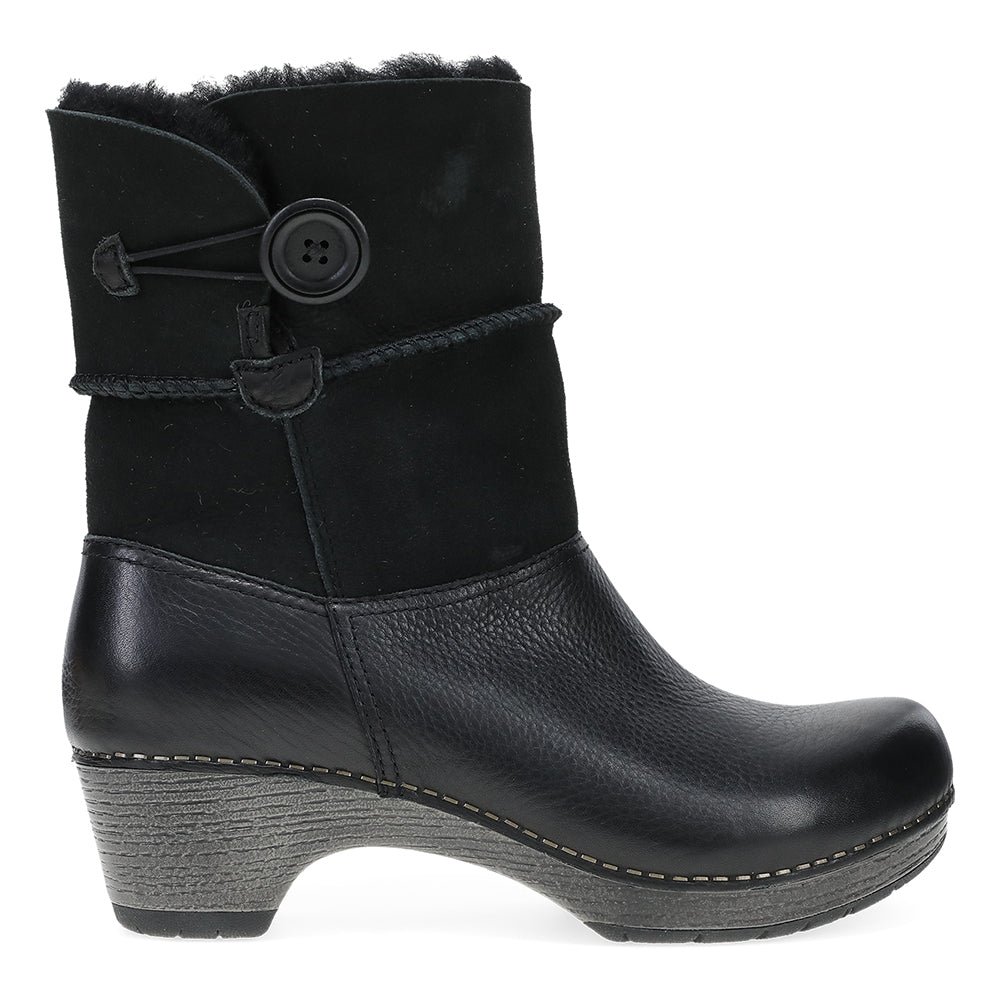 Dansko Lillith Black Waxy Milled