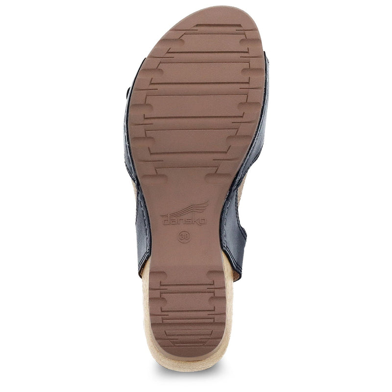 Dansko Tricia Sandal Womens Shoes 