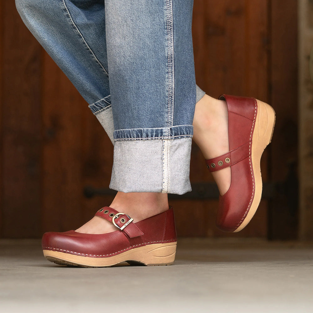 Dansko XP 2.0 Mary Jane Clog Red Womens Shoes