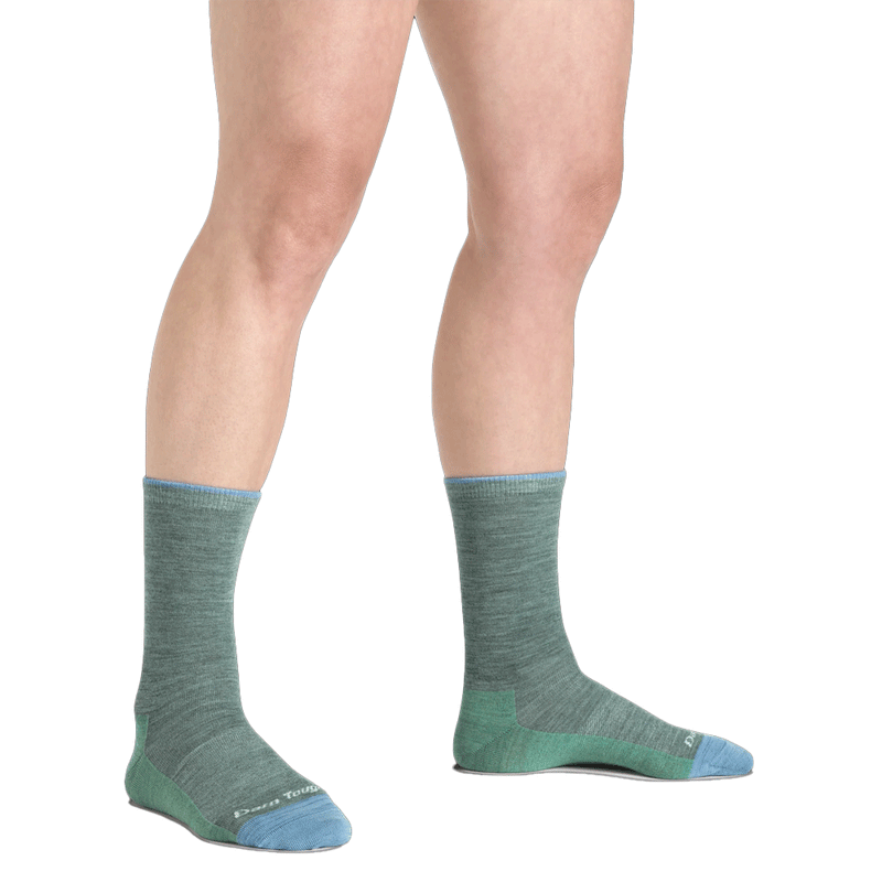 Darn Tough Women's Solid Basic Crew Lightweight Lifestyle Sock (6012) Womens Hosiery 