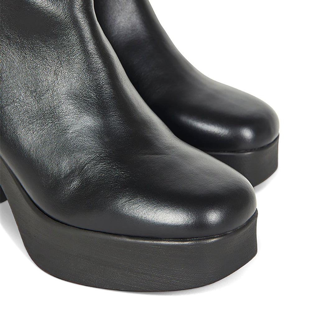 Intentionally Blank Drue 3.0 Womens Shoes