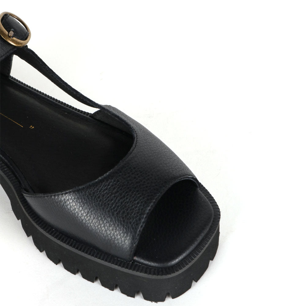 Intentionally Blank Early Bird Womens Shoes Black