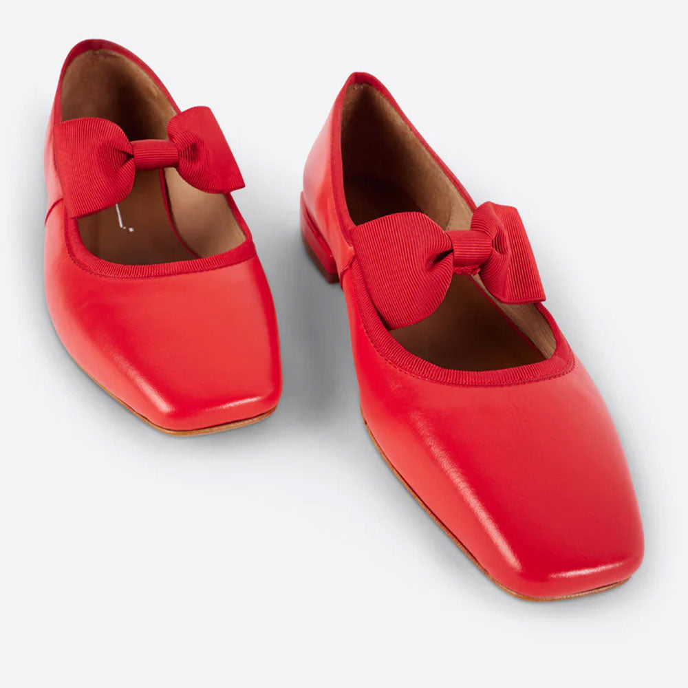 Intentionally Blank London Womens Shoes 