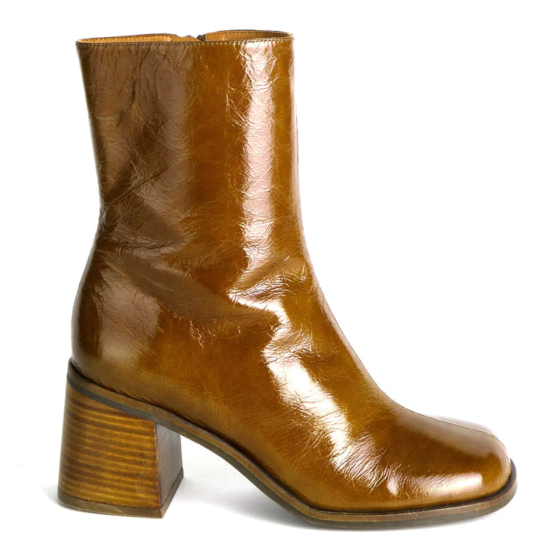 Intentionally Blank Mall Boot Womens Shoes 