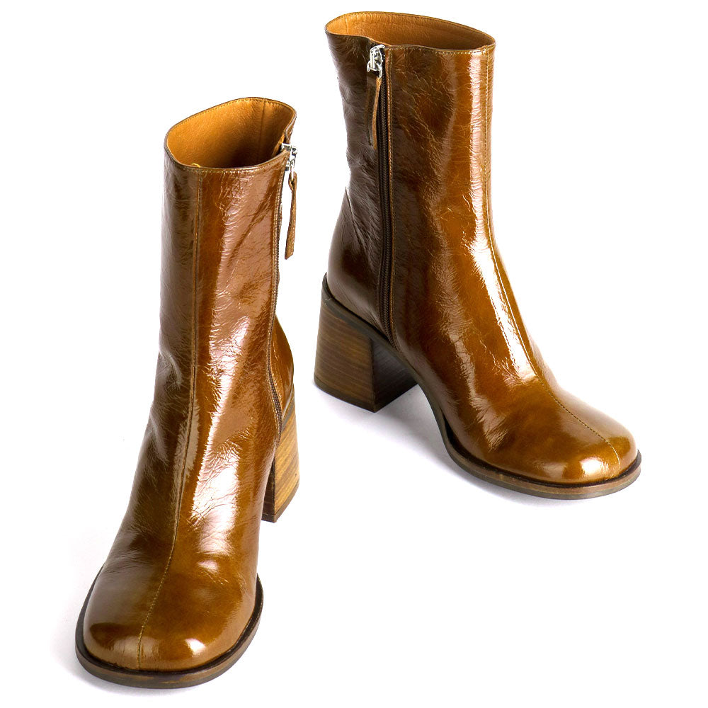 Intentionally Blank Mall Boot Womens Shoes 