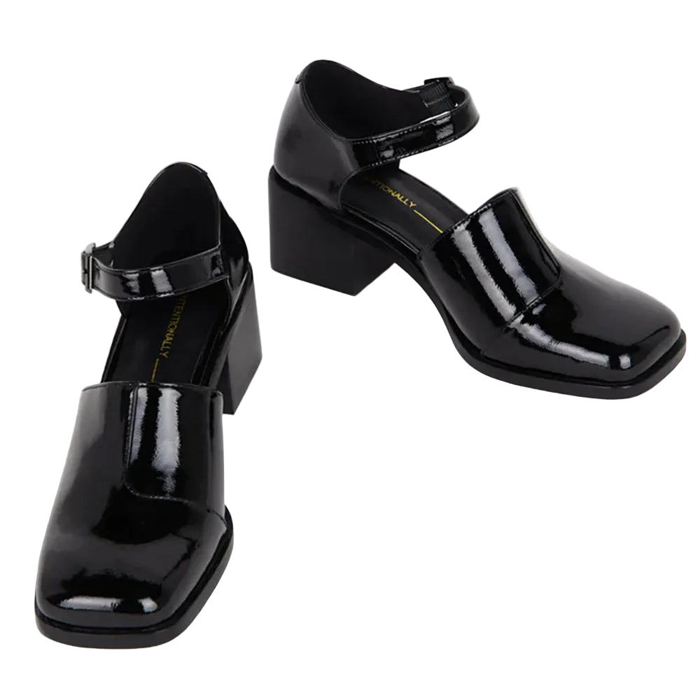 Intentionally Blank Marty Womens Shoes