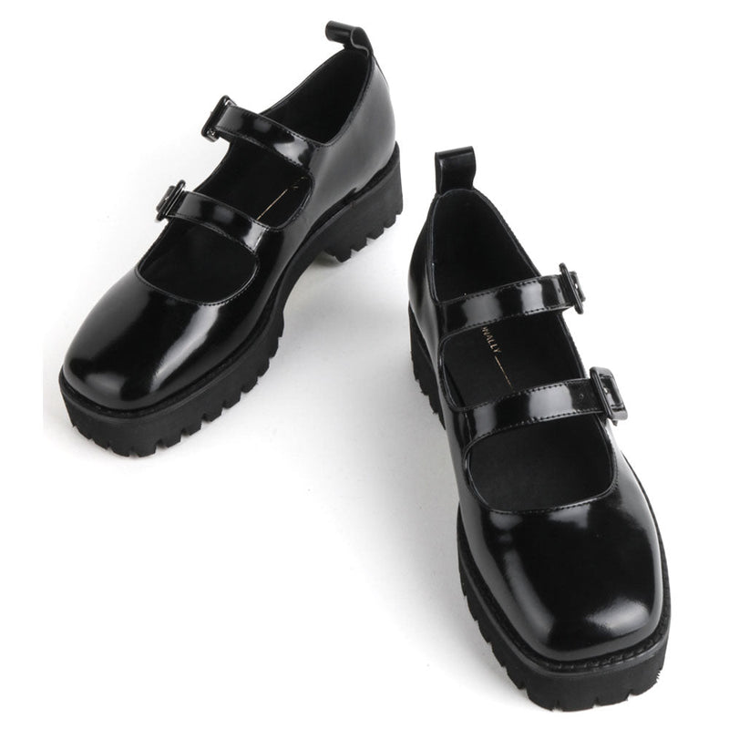 Intentionally Blank Moxie Womens Shoes 