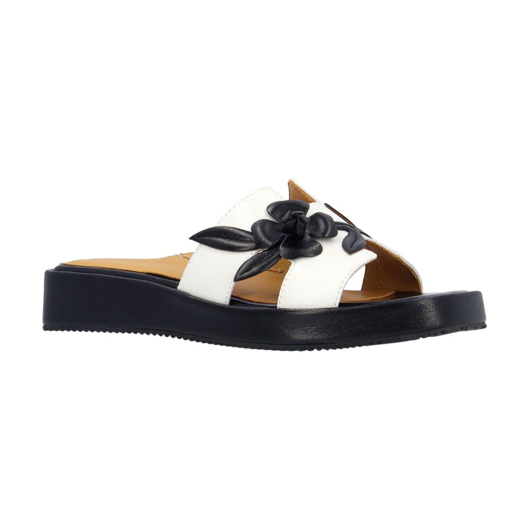 L'Amour Des Pieds Aldara Slip On Sandal Womens Shoes White/Black
