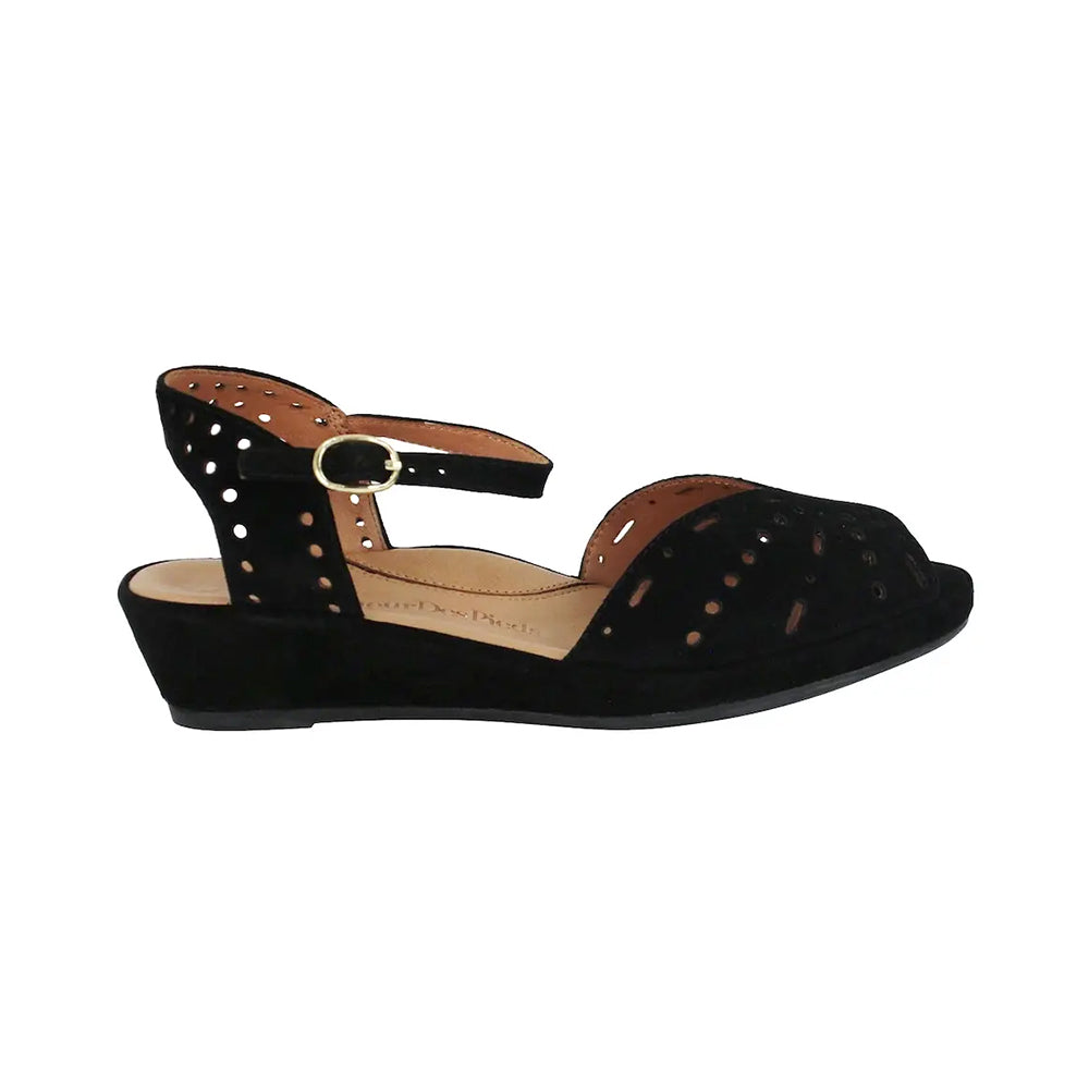 L'Amour Des Pieds Brenn Peep Toe Sandal Womens Shoes