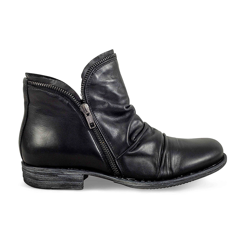 moo Miz Mooz Luna Women's Leather Ankle Zip Bootie | Simons Shoes