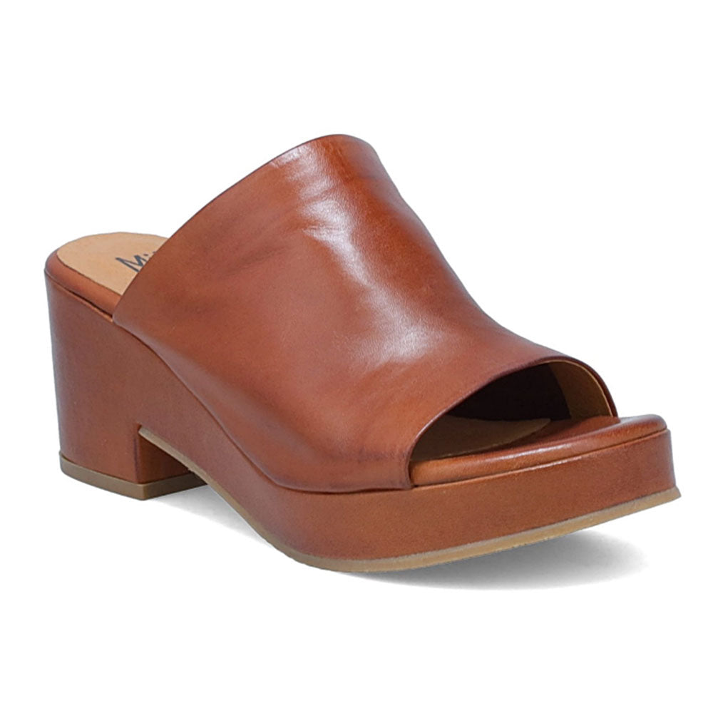 Miz Mooz Gwen Womens Shoes Brandy