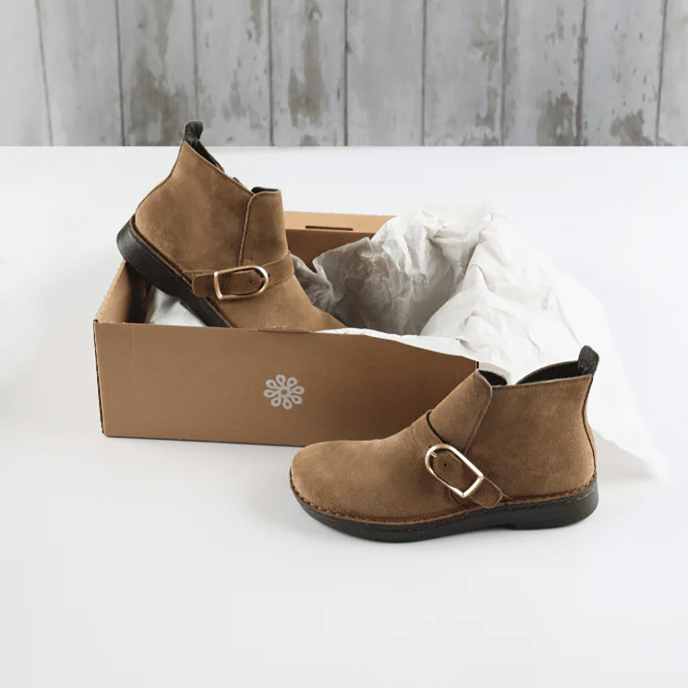 Naot Kolmer Womens Shoes