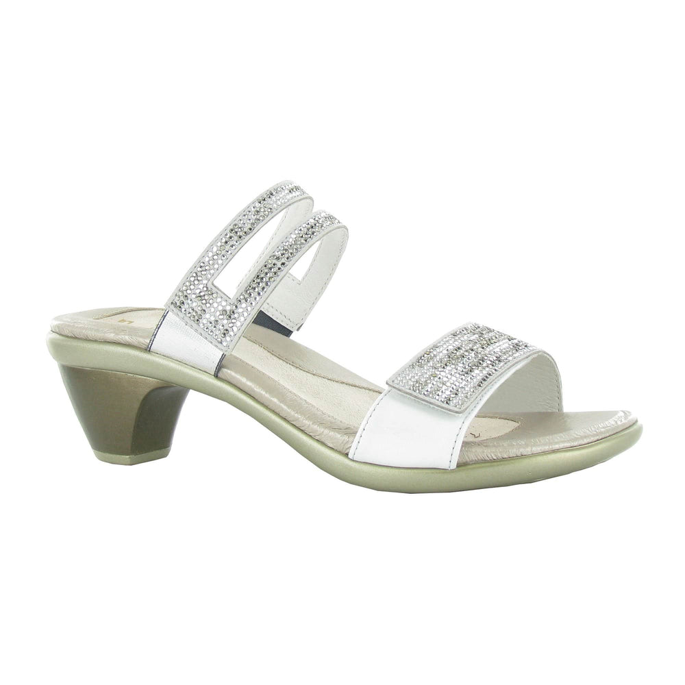 White Multi Rivets/White Pearl Lthr