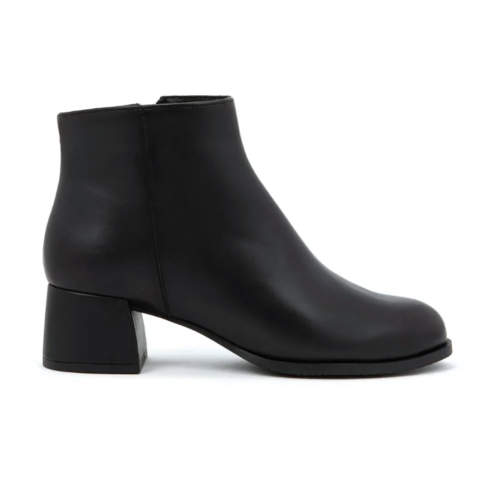 Naot Ballad Womens Shoes