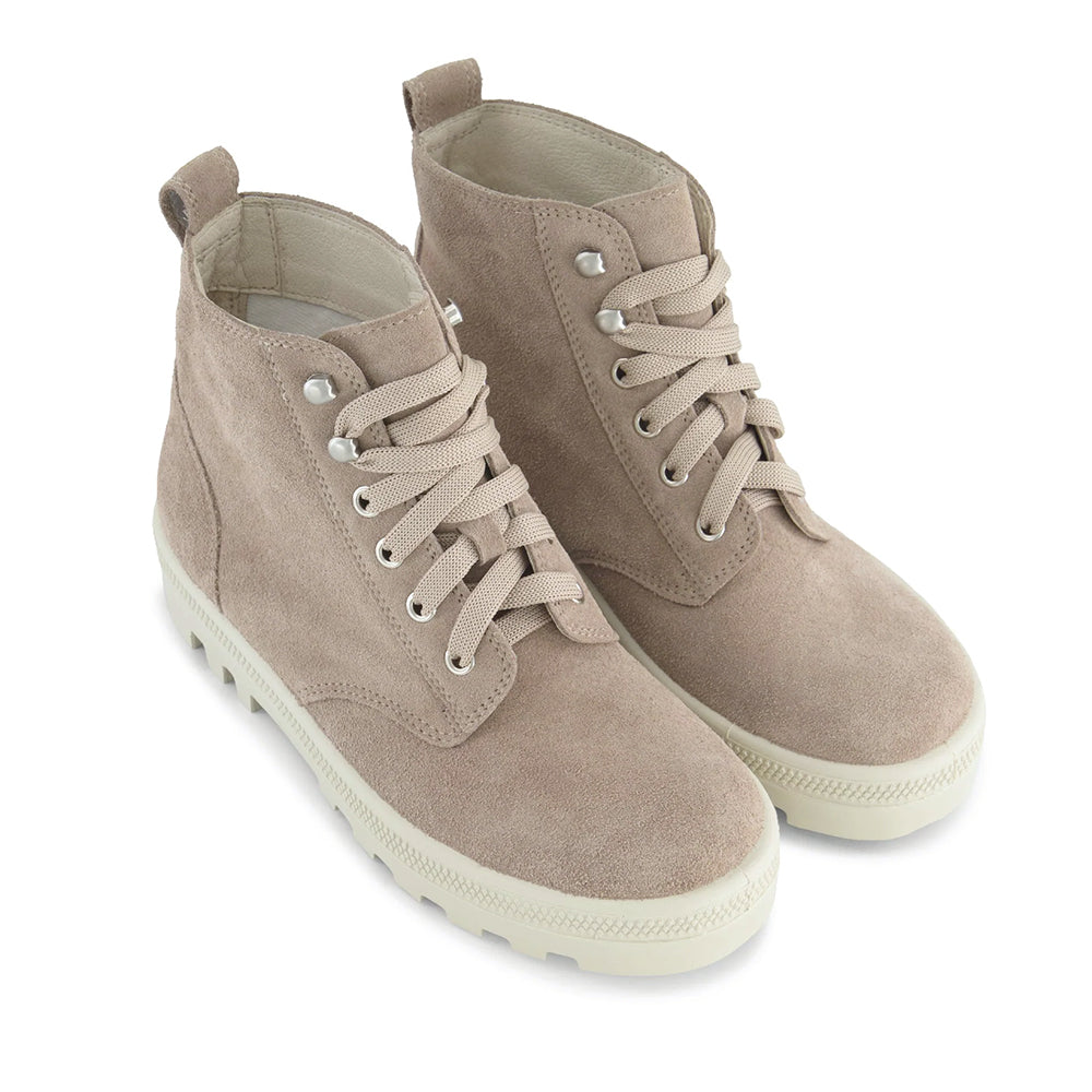 Naot Canoe Lace-Up Ankle Boot | Simons Shoes