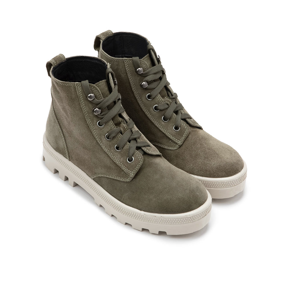 Naot Canoe Womens Shoes