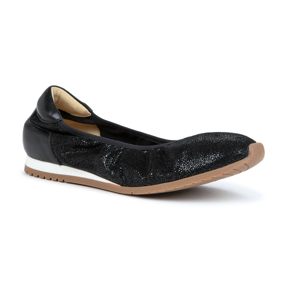 Naot Echo Womens Shoes BLK SPED SUEDE COMBO