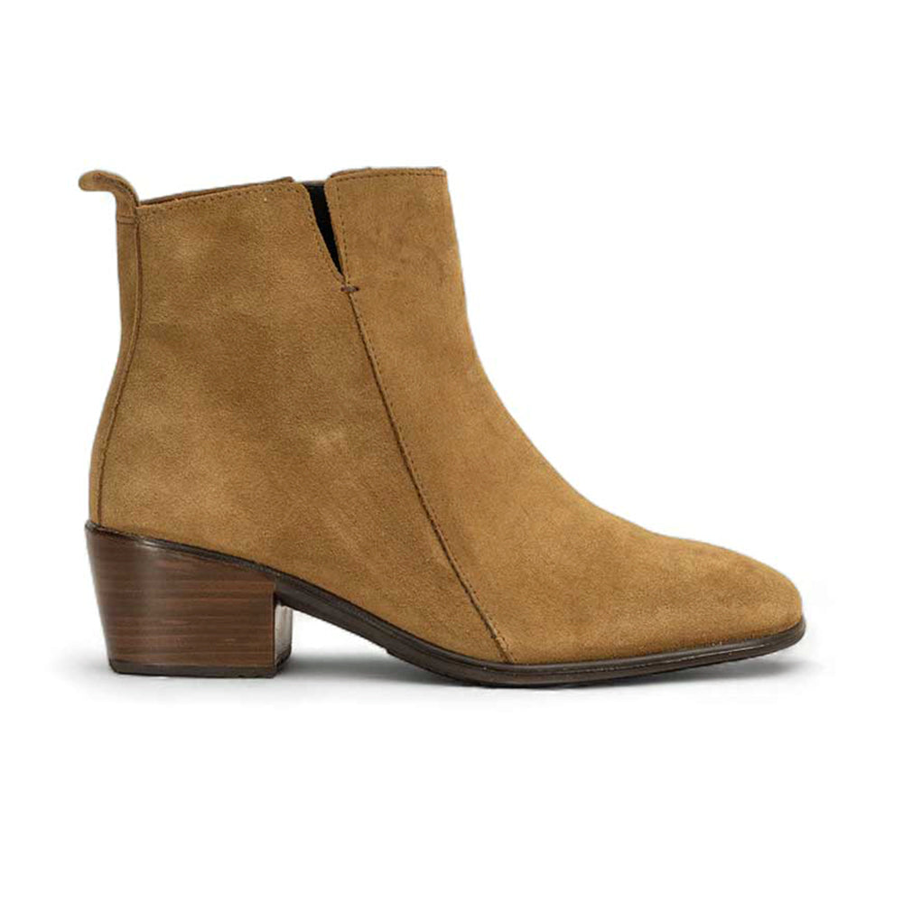 Naot Ethic (17498) Womens Shoes Acorn Suede