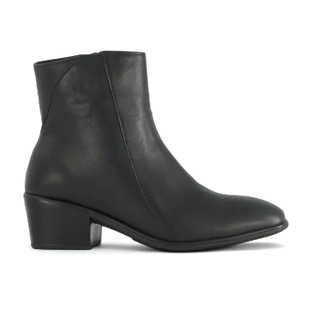 Water Resistant Black Leather