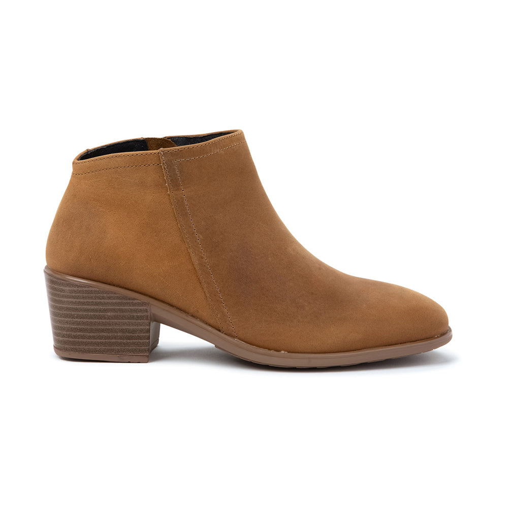 Naot Heir Womens Shoes