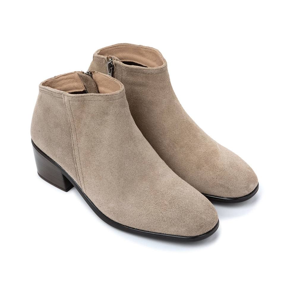 Naot Heir Womens Shoes