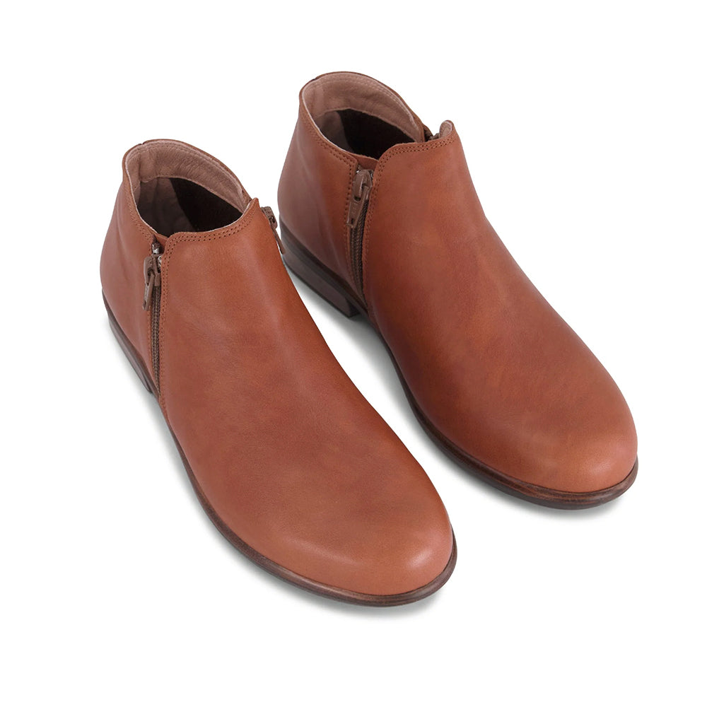 Naot Women's Helm Leather Anatomic Cork Footbed Bootie | Simons Shoes