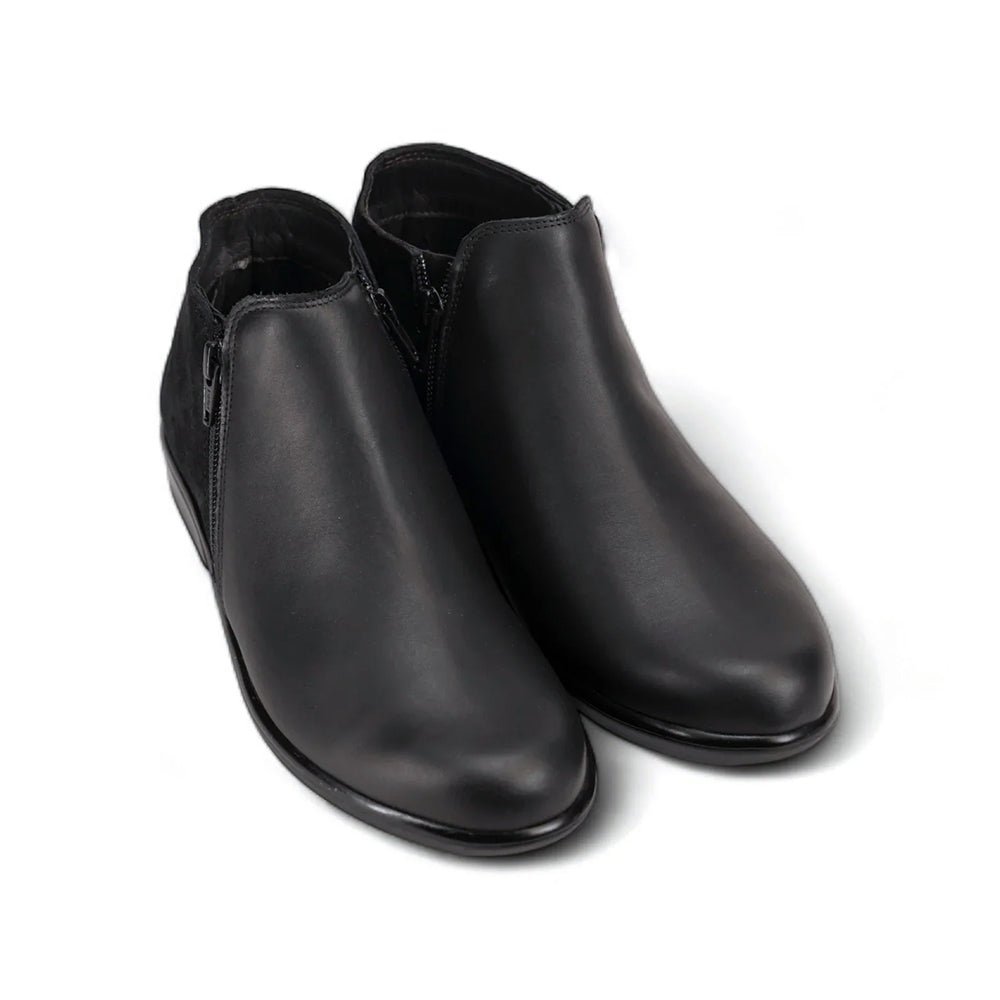 Naot Helm Bootie (26030) - Ink Leather/Midnight Blue Suede Womens Shoes